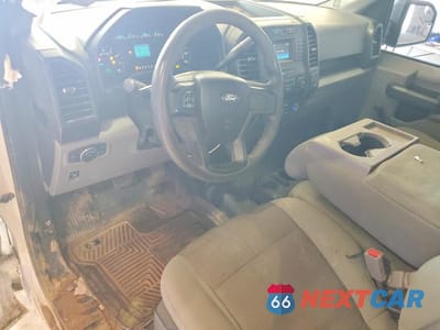 Zdjęcie 8 z 12 samochodu: 2016 FORD F150 VIN:1FTMF1C82GKF02692 - miniatura