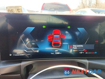 Zdjęcie 9 z 12 samochodu: 2025 BMW 330XI VIN:3MW89CW04S8F03280 - miniatura