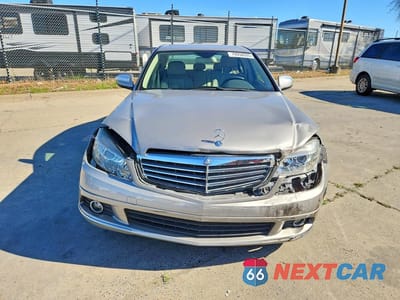 Piąte zdjęcie samochodu w środku: 2009 MERCEDES-BENZ C 300 VIN:WDDGF54X59R074255 - miniatura