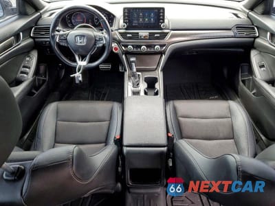 Zdjęcie 8 z 12 samochodu: 2018 HONDA ACCORD SPORT VIN:1HGCV1F30JA252804 - miniatura