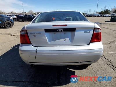 Zdjęcie 6 z 12 samochodu: 2005 FORD FOCUS ZX4 VIN:1FAFP34N35W271822 - miniatura
