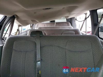 Zdjęcie 10 z 12 samochodu: 2004 CHEVROLET EXPRESS G3500 VIN:1GAHG39U041193717 - miniatura
