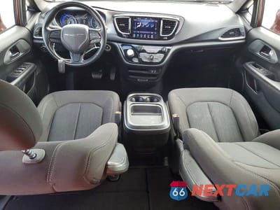 Zdjęcie 8 z 12 samochodu: 2019 CHRYSLER PACIFICA TOURING PLUS VIN:2C4RC1FG1KR733062 - miniatura