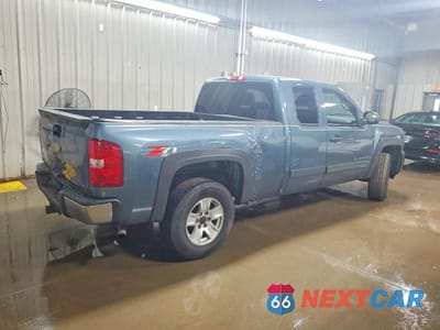 Trzecie zdjęcie samochodu z tyłu: 2007 CHEVROLET SILVERADO K1500 VIN:1GCEK19J77Z545250 - miniatura