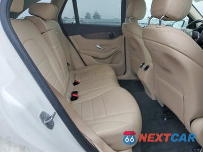 Zdjęcie 11 z 12 samochodu: 2021 MERCEDES-BENZ GLC 300 4MATIC VIN:W1N0G8EB1MF918775 - miniatura