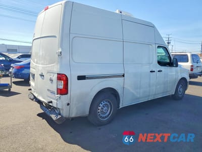 Trzecie zdjęcie samochodu z tyłu: 2020 NISSAN NV 2500 REFRIGERATED DELIVERY VAN VIN:1N6BF0LYXLN802150 - miniatura