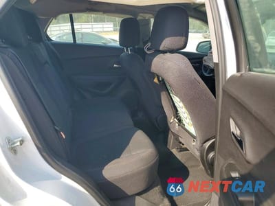 Zdjęcie 11 z 13 samochodu: 2019 CHEVROLET TRAX LS VIN:3GNCJKSB8KL125183 - miniatura