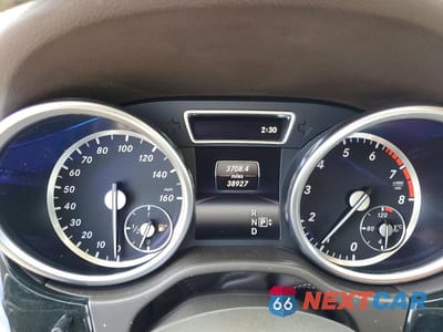 Zdjęcie 9 z 12 samochodu: 2015 MERCEDES-BENZ ML 350 4MATIC VIN:4JGDA5HB5FA617717 - miniatura