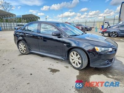 Czwarte zdjęcie samochodu z boku: 2015 MITSUBISHI LANCER GT VIN:JA32U8FW2FU000234 - miniatura