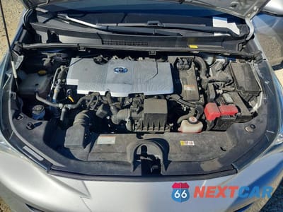 Zdjęcie 11 z 13 samochodu: 2018 TOYOTA PRIUS TWO VIN:JTDKBRFU8J3593561 - miniatura