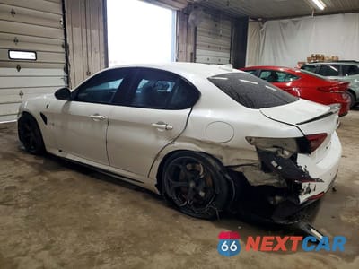 Drugie zdjęcie samochodu z przodu: 2017 ALFA ROMEO GIULIA QUADRIFOGLIO VIN:ZARFAEAV8H7556712 - miniatura