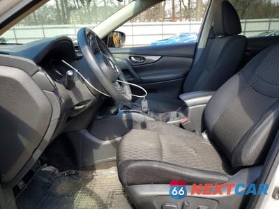 Zdjęcie 7 z 13 samochodu: 2019 NISSAN ROGUE SV VIN:5N1AT2MT7KC754036 - miniatura