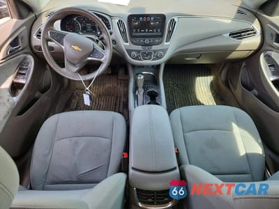 Zdjęcie 8 z 12 samochodu: 2017 CHEVROLET MALIBU VIN:1G1ZE5ST6HF127933 - miniatura