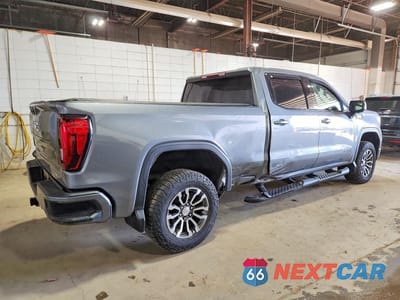 Trzecie zdjęcie samochodu z tyłu: 2021 GMC SIERRA K1500 AT4 VIN:1GTU9EET5MZ183047 - miniatura