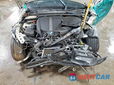 Zdjęcie 11 z 13 samochodu: 2011 BMW 335 XI VIN:WBAKF9C50BE247315 - miniatura