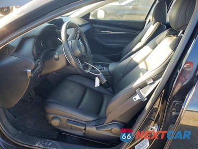 Zdjęcie 7 z 12 samochodu: 2021 MAZDA 3 SELECT VIN:JM1BPABL1M1337603 - miniatura