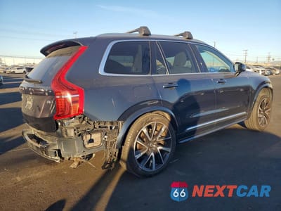 Trzecie zdjęcie samochodu z tyłu: 2024 VOLVO XC90 PLUS VIN:YV4062PE8R1149045 - miniatura