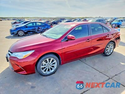 2017 TOYOTA CAMRY XLE 4T1BF1FK1HU663857 - główne zdjęcie licytacji z USA - miniatura