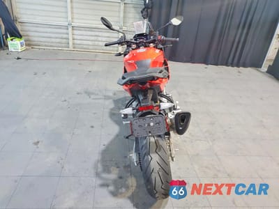 Czwarte zdjęcie samochodu z boku: 2024 APRILIA TUONO V4 1100 VIN:ZD4KZUA05RS001039 - miniatura