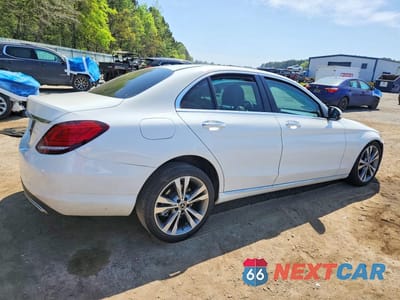 Trzecie zdjęcie samochodu z tyłu: 2020 MERCEDES-BENZ C 300 VIN:W1KWF8DB7LR567217 - miniatura
