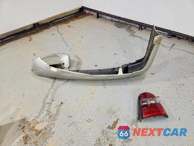 Zdjęcie 13 z 14 samochodu: 2004 TOYOTA HIGHLANDER LIMITED VIN:JTEEP21A840035956 - miniatura