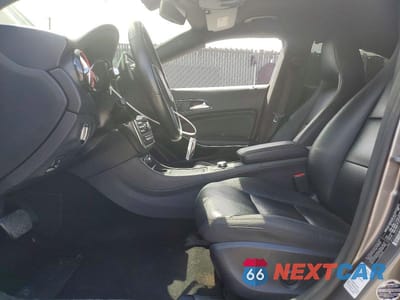 Zdjęcie 7 z 11 samochodu: 2014 MERCEDES-BENZ CLA 250 VIN:WDDSJ4EB5EN157563 - miniatura