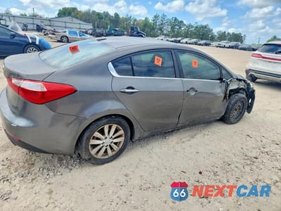 Trzecie zdjęcie samochodu z tyłu: 2014 KIA FORTE EX VIN:KNAFX4A88E5054901 - miniatura