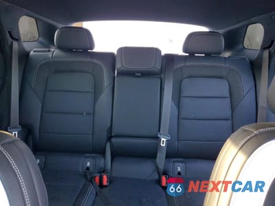 Zdjęcie 10 z 13 samochodu: 2025 CHEVROLET BLAZER LT VIN:3GNKDBRM8SS248109 - miniatura