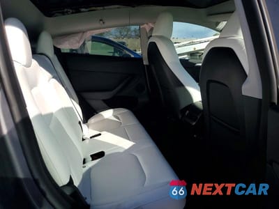Zdjęcie 11 z 13 samochodu: 2024 TESLA MODEL Y VIN:7SAYGDEDXRF192305 - miniatura