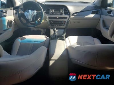Zdjęcie 8 z 12 samochodu: 2017 HYUNDAI SONATA BASE VIN:5NPE24AF2HH489042 - miniatura
