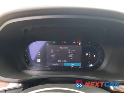 Zdjęcie 9 z 11 samochodu: 2024 VOLVO S60 PLUS VIN:7JRL12TL8RG298525 - miniatura