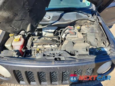 Zdjęcie 11 z 12 samochodu: 2014 JEEP PATRIOT SPORT VIN:1C4NJPBA8ED843882 - miniatura