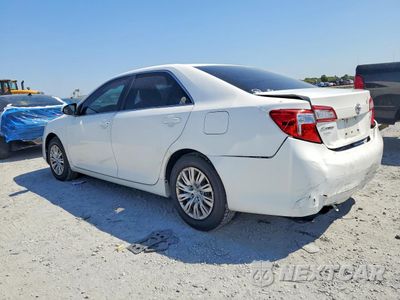 Drugie zdjęcie samochodu z przodu: 2014 TOYOTA CAMRY L VIN:4T1BF1FK4EU790503 - miniatura