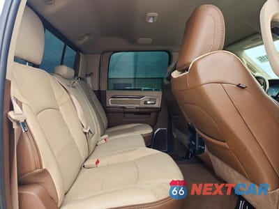 Zdjęcie 10 z 13 samochodu: 2022 RAM 3500 LARAMIE VIN:3C63RRJL0NG102361 - miniatura