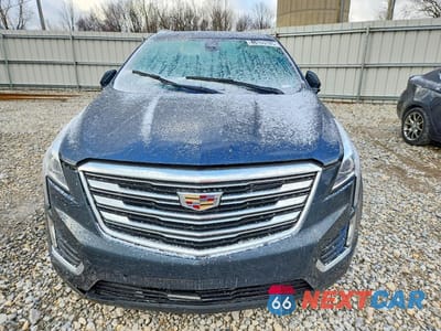 Piąte zdjęcie samochodu w środku: 2019 CADILLAC XT5 LUXURY VIN:1GYKNDRS0KZ185231 - miniatura