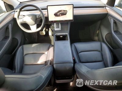 Zdjęcie 8 z 12 samochodu: 2023 TESLA MODEL Y VIN:7SAYGAEE9PF594272 - miniatura