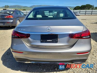 Zdjęcie 6 z 11 samochodu: 2021 MERCEDES-BENZ E 350 VIN:W1KZF8DB6MA924786 - miniatura