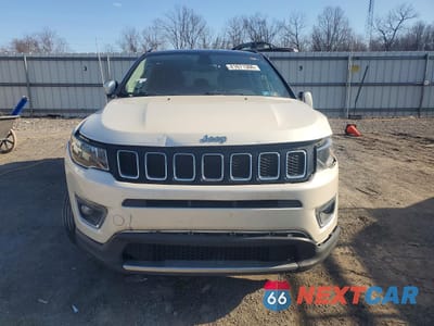 Piąte zdjęcie samochodu w środku: 2017 JEEP COMPASS LIMITED VIN:3C4NJDCB9HT680860 - miniatura