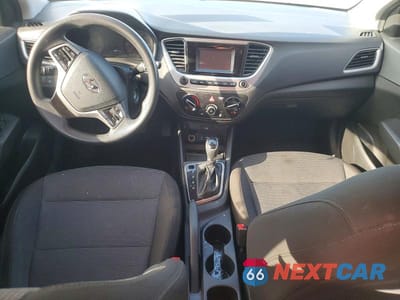 Zdjęcie 8 z 12 samochodu: 2019 HYUNDAI ACCENT SE VIN:3KPC24A30KE042573 - miniatura