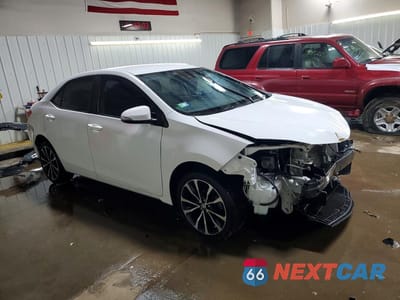 Czwarte zdjęcie samochodu z boku: 2017 TOYOTA COROLLA SE VIN:5YFBURHE2HP653609 - miniatura