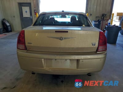 Zdjęcie 6 z 11 samochodu: 2010 CHRYSLER 300C VIN:2C3CK6CT7AH184810 - miniatura