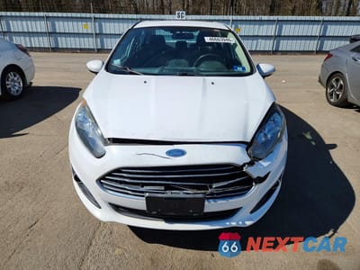 Piąte zdjęcie samochodu w środku: 2014 FORD FIESTA SE VIN:3FADP4BJ2EM194650 - miniatura
