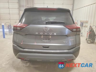 Zdjęcie 6 z 13 samochodu: 2022 NISSAN ROGUE SV VIN:5N1BT3BA1NC686624 - miniatura