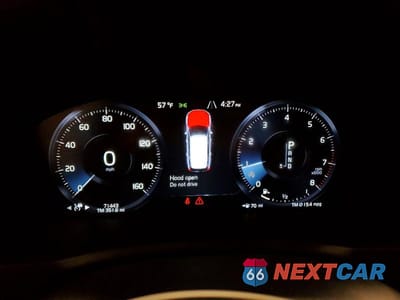 Zdjęcie 9 z 13 samochodu: 2020 VOLVO XC90 T6 MOMENTUM VIN:YV4A221K8L1553694 - miniatura