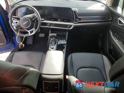 Zdjęcie 8 z 11 samochodu: 2025 KIA SPORTAGE EX VIN:5XYK33DFXSG250228 - miniatura