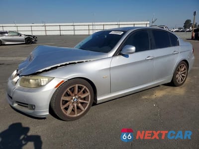 2010 BMW 328 I SULEV WBAPH5C58AA439144 - główne zdjęcie licytacji z USA - miniatura