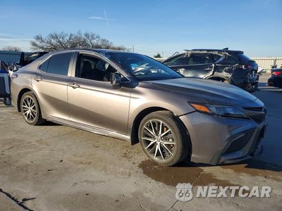 Czwarte zdjęcie samochodu z boku: 2024 TOYOTA CAMRY SE VIN:4T1T11AK9RU894095 - miniatura
