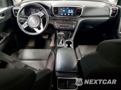 Zdjęcie 8 z 14 samochodu: 2021 KIA SPORTAGE LX VIN:KNDPMCAC5M7893129 - miniatura