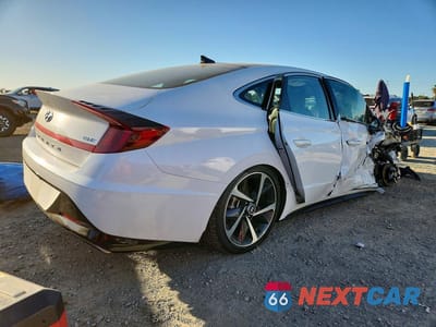 Trzecie zdjęcie samochodu z tyłu: 2023 HYUNDAI SONATA SEL PLUS VIN:KMHL44J23PA291635 - miniatura