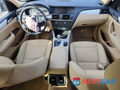 Zdjęcie 8 z 13 samochodu: 2013 BMW X3 XDRIVE28I VIN:5UXWX9C58D0D03696 - miniatura